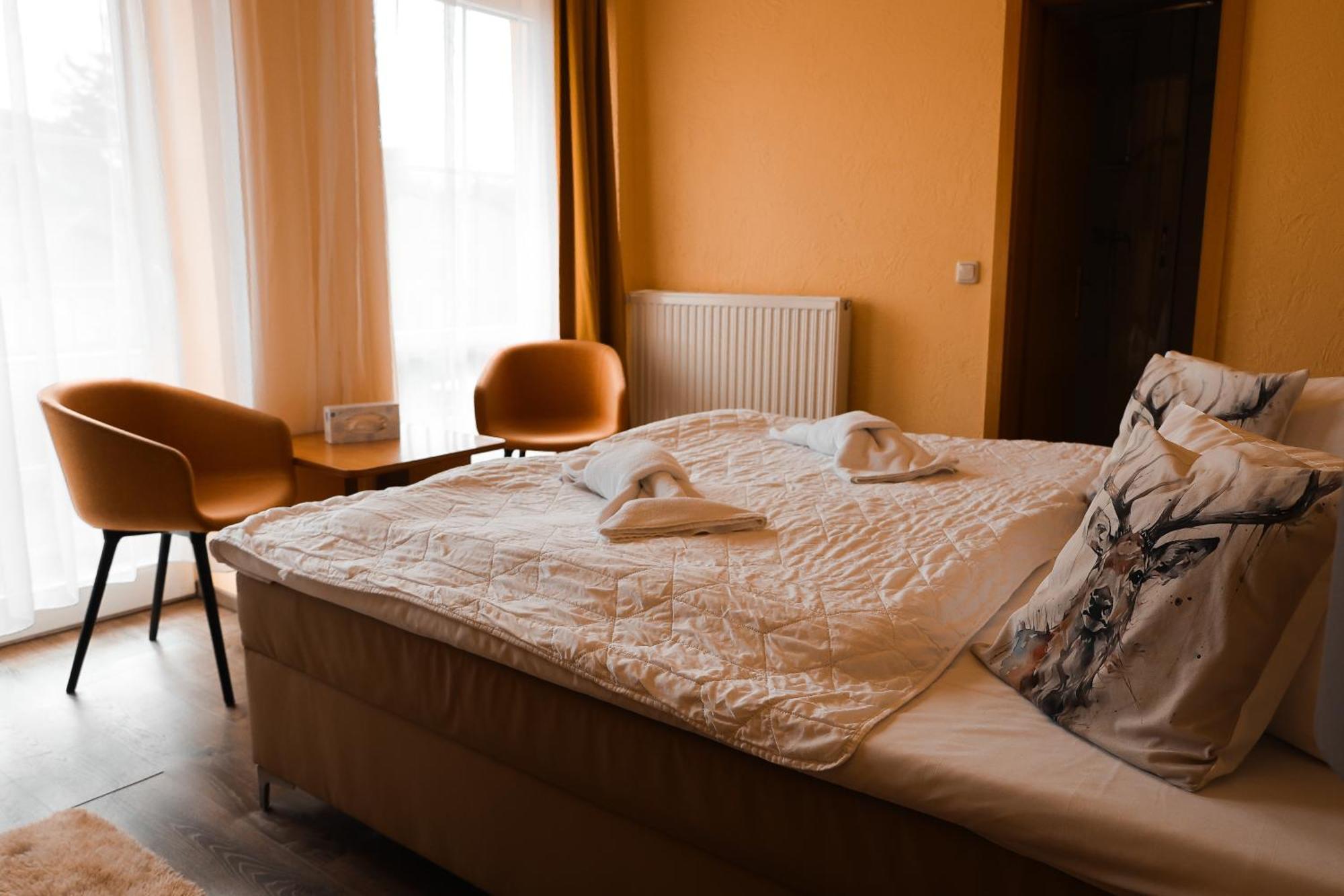 Strandhotel Vier Jahreszeiten Буков Екстер'єр фото